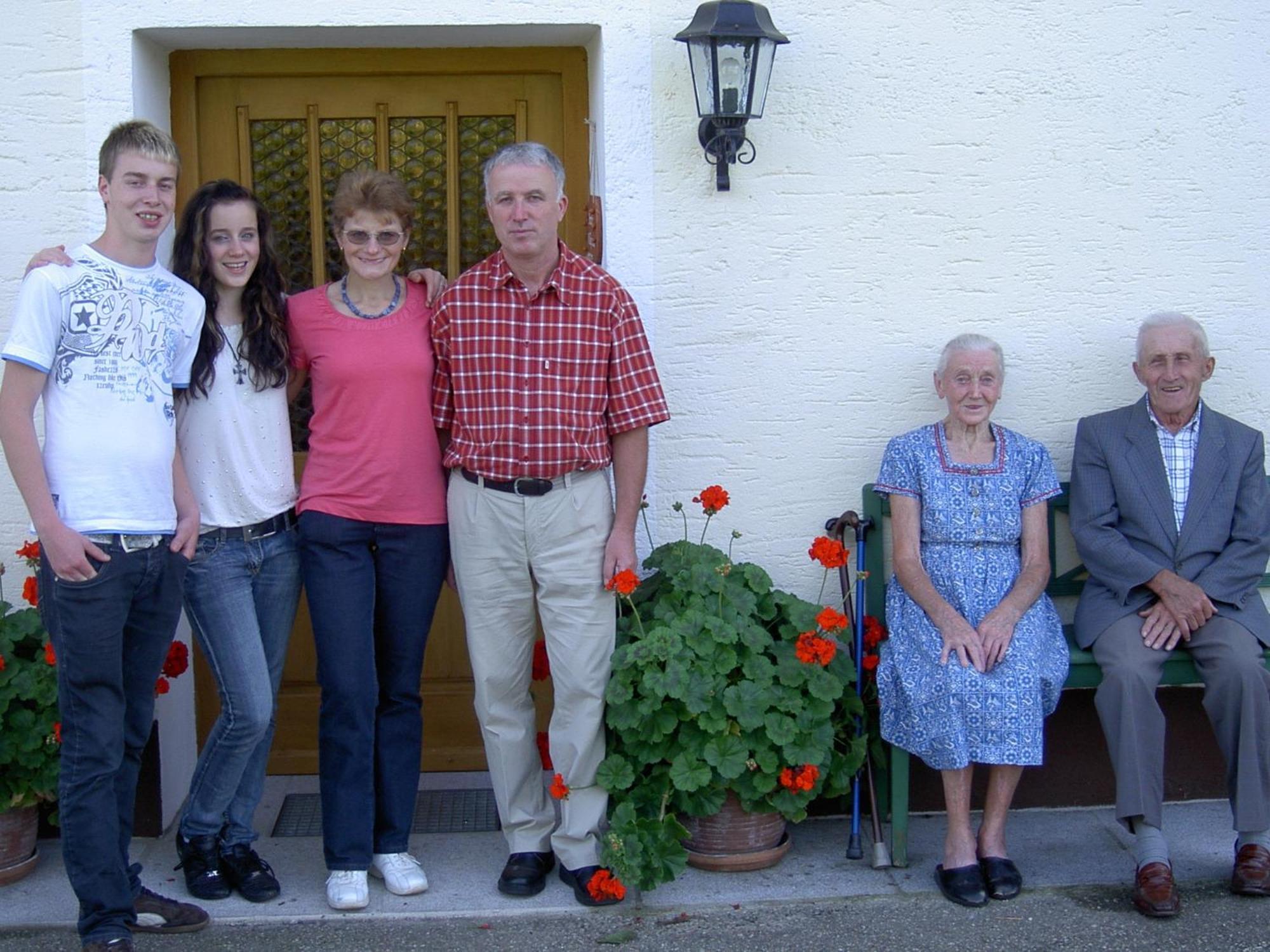 Urlaub Am Bauernhof Wenigeder - Familie Klopf Vila Gutau Exterior foto