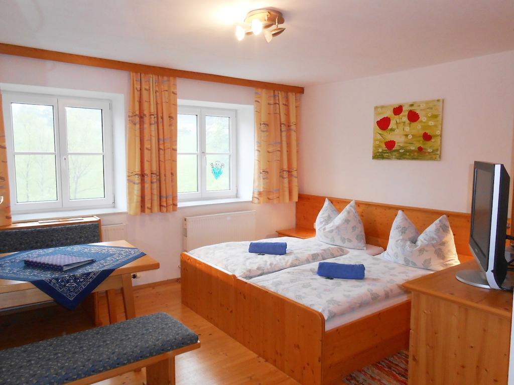 Urlaub Am Bauernhof Wenigeder - Familie Klopf Vila Gutau Exterior foto